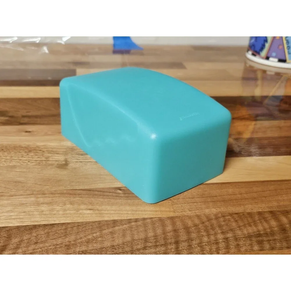 Tupperware Impressions Large Butter Dish 1-Pound #3392A Teal Replacment Lid Only